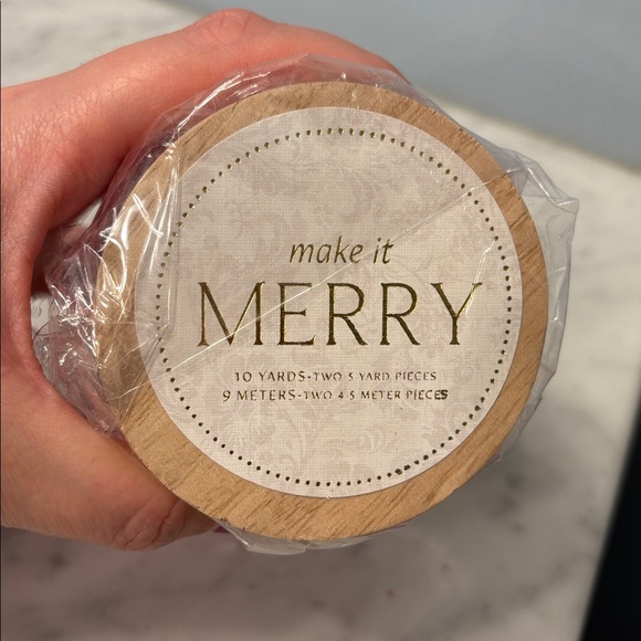 NWT Anthropologie 1.5” Velvet Ribbon in Pink - Picture 4 of 7